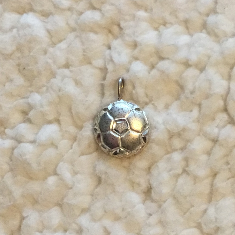 Collection of vintage sterling silver pendants - Picture 6 of 7